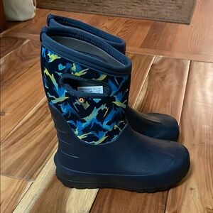 Bogs Insulated Snow Boots Sz 4